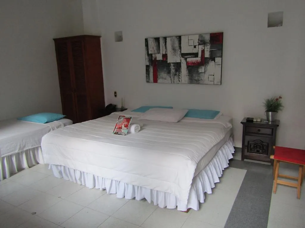 ***  Hotel Casa Real Cartagena קולומביה