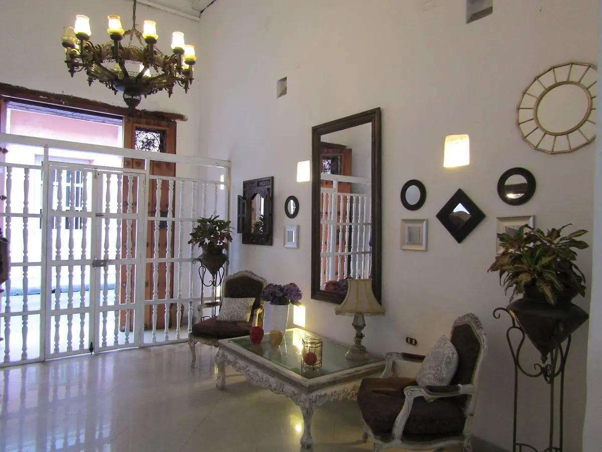 ***  Hotel Casa Real Cartagena קולומביה